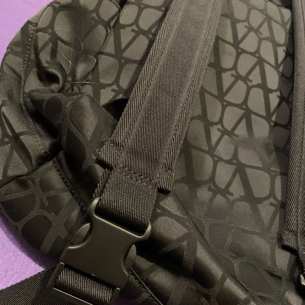 Valentino Garavani VLogo Backpack